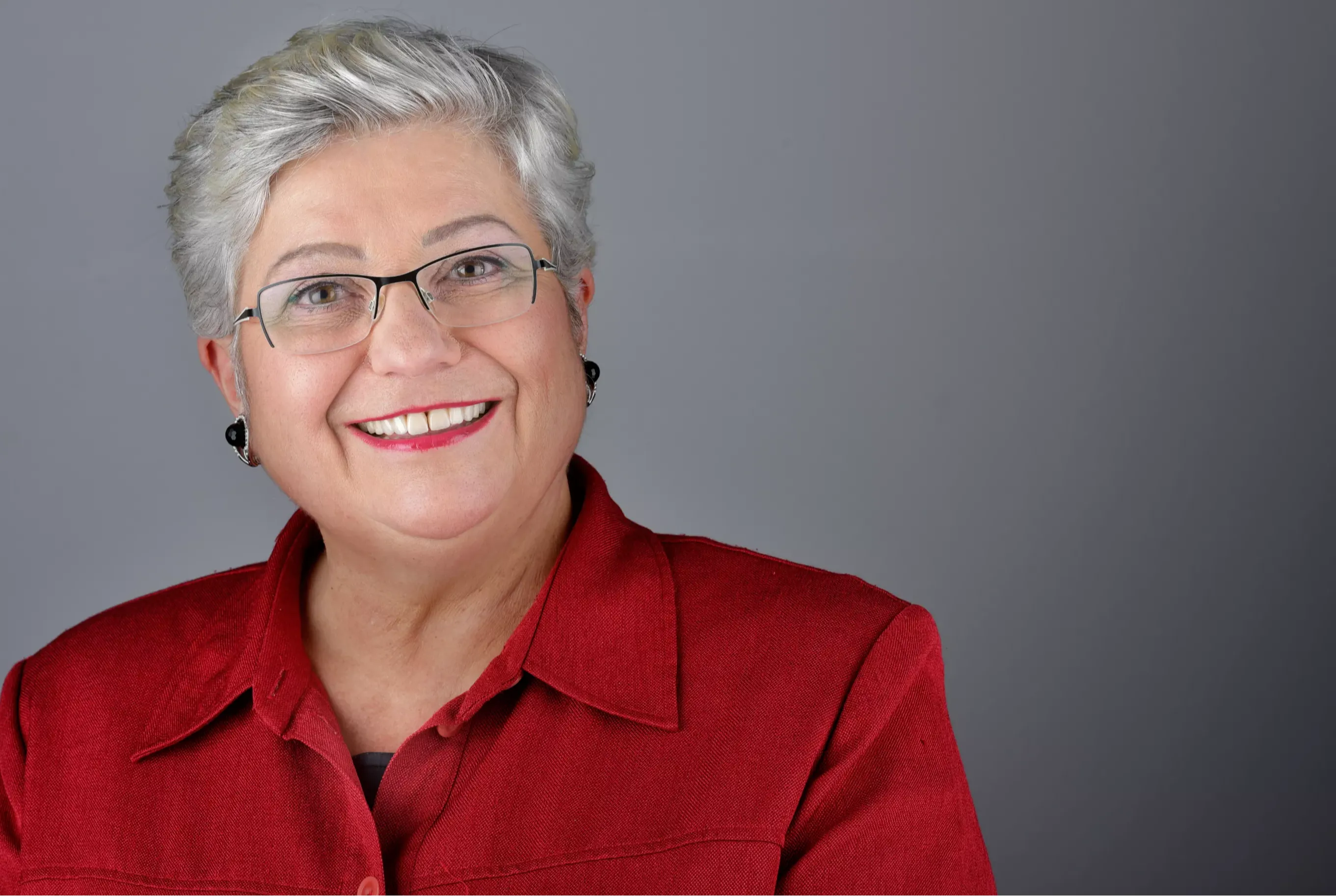 Marie-Luise Berrang spricht in die Kamera